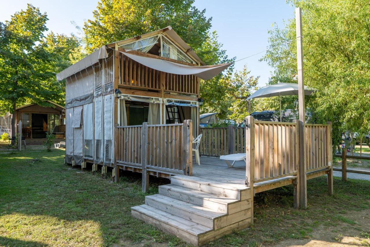 Camping Eden Glamping Дормеллетто Экстерьер фото